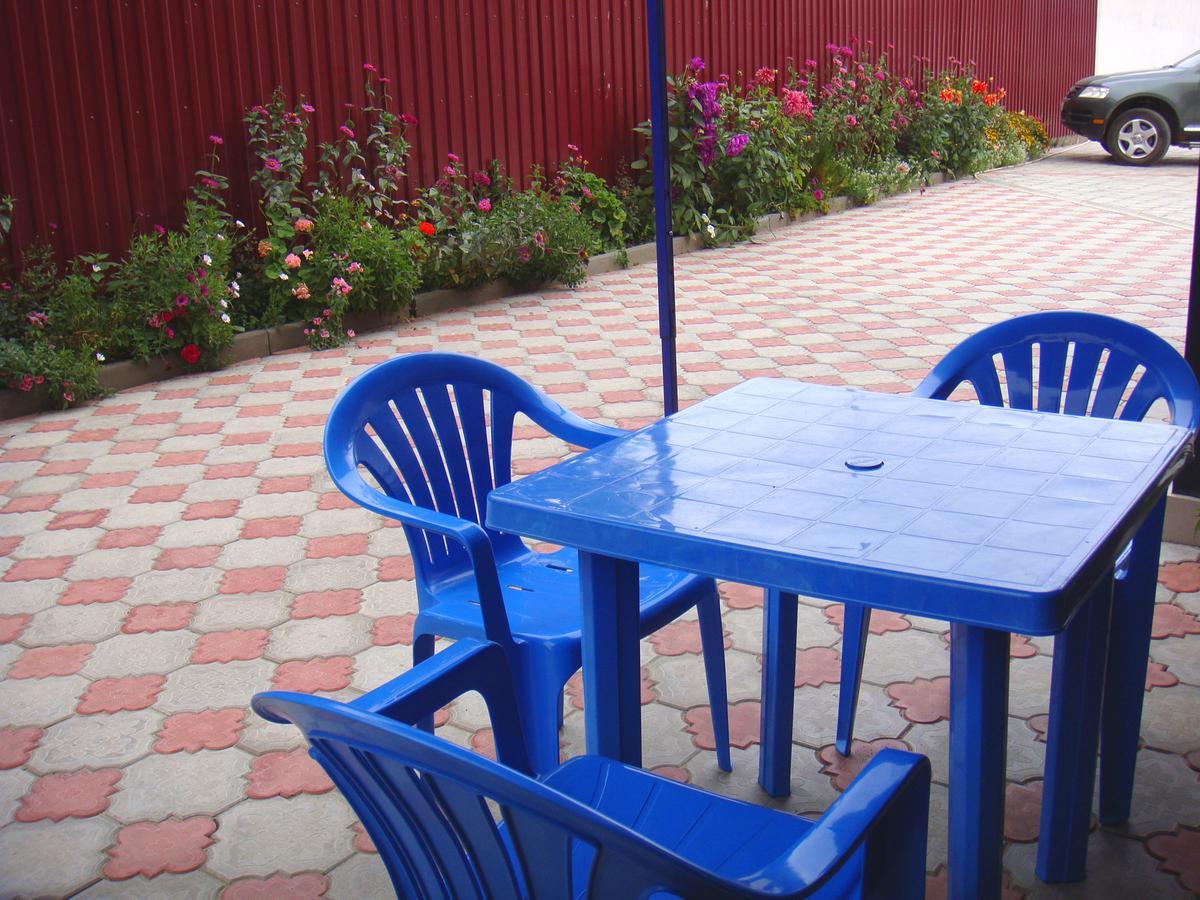 Mini-Pansionat Maksat Cholpon-Ata Ngoại thất bức ảnh
